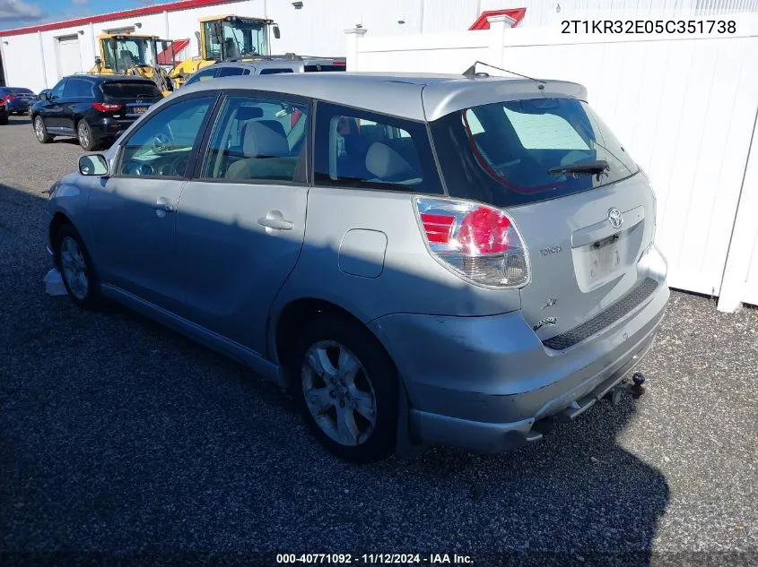 2005 Toyota Matrix Xr VIN: 2T1KR32E05C351738 Lot: 40771092