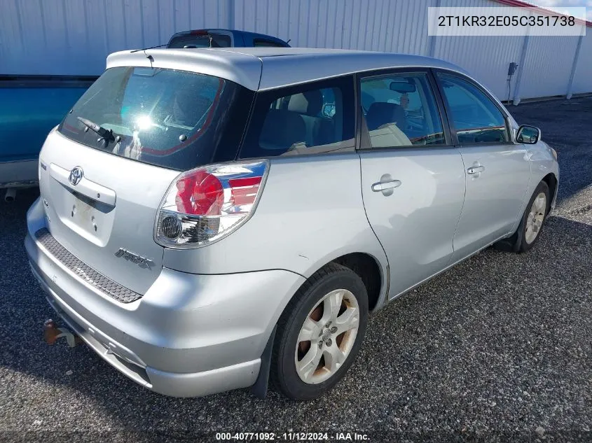 2005 Toyota Matrix Xr VIN: 2T1KR32E05C351738 Lot: 40771092