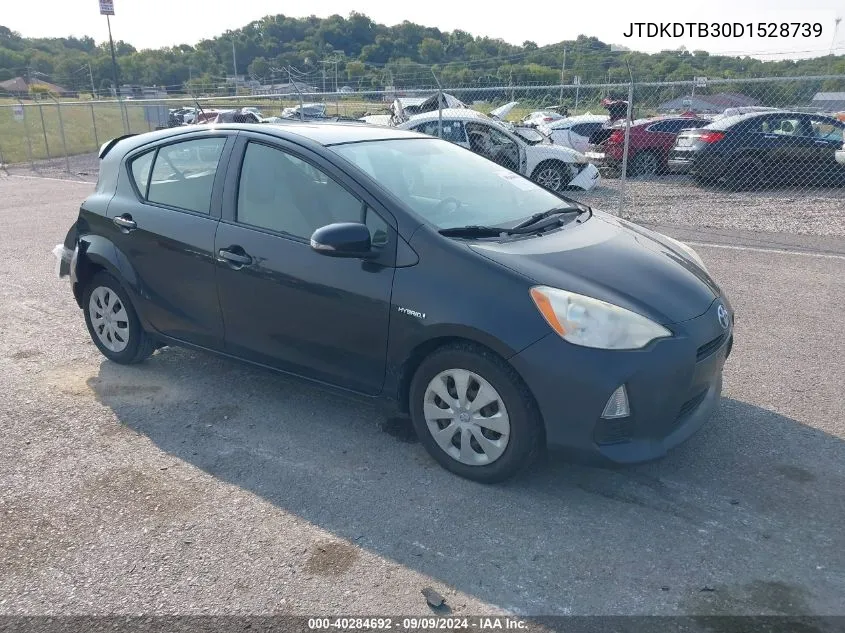 2013 Toyota Prius C One VIN: JTDKDTB30D1528739 Lot: 40284692