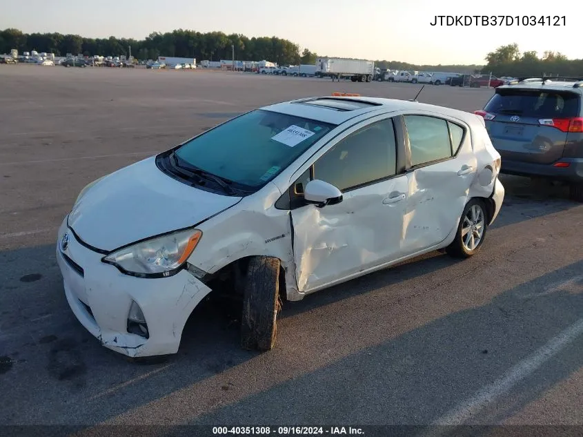 2013 Toyota Prius C VIN: JTDKDTB37D1034121 Lot: 40351308