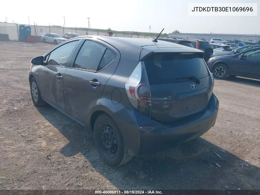 2014 Toyota Prius C Four/One/Three/Two VIN: JTDKDTB30E1069696 Lot: 40086911