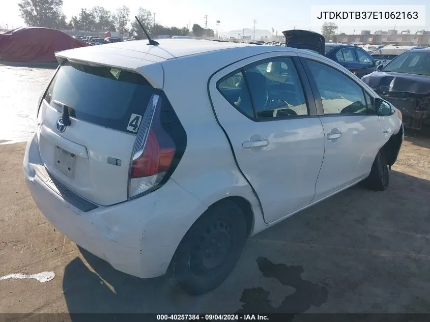 JTDKDTB37E1062163 2014 Toyota Prius C One