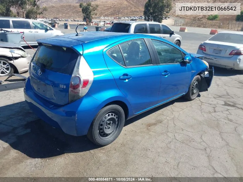 JTDKDTB32E1066542 2014 Toyota Prius C Three