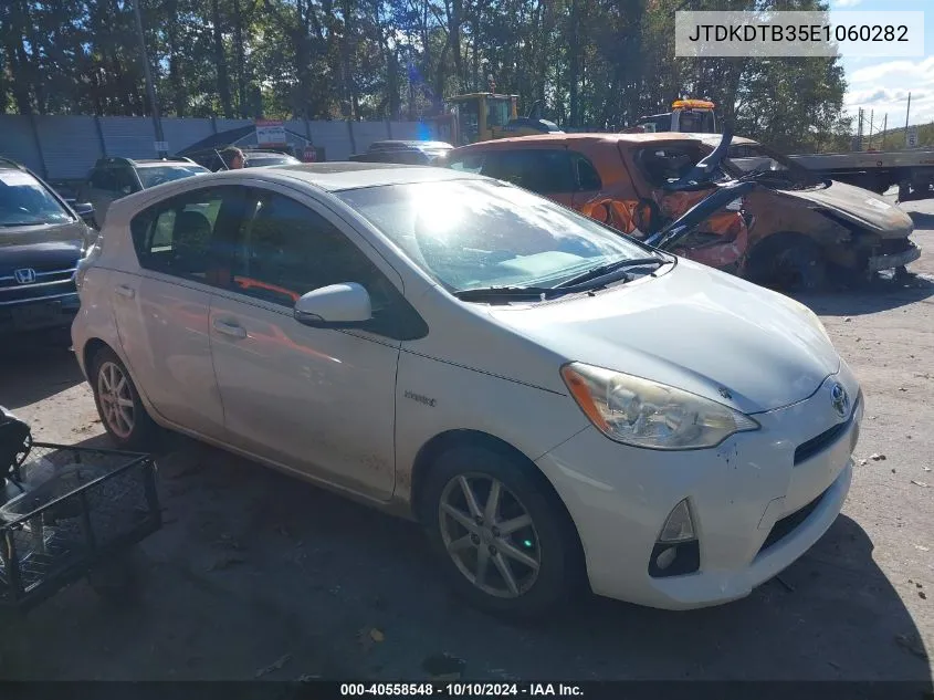 2014 Toyota Prius C Four VIN: JTDKDTB35E1060282 Lot: 40558548