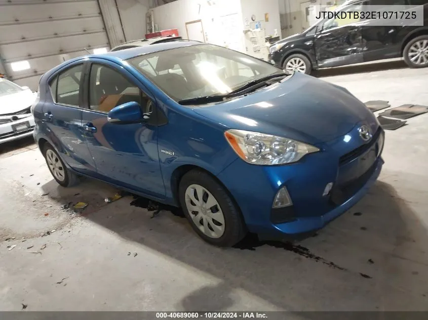 JTDKDTB32E1071725 2014 Toyota Prius C Two