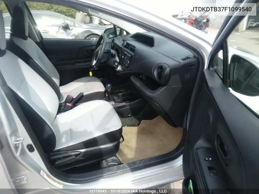 JTDKDTB37F1099540 2015 Toyota Prius C Technology