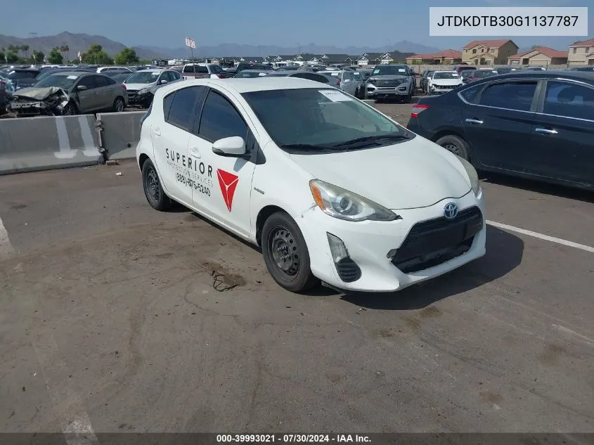 JTDKDTB30G1137787 2016 Toyota Prius C One