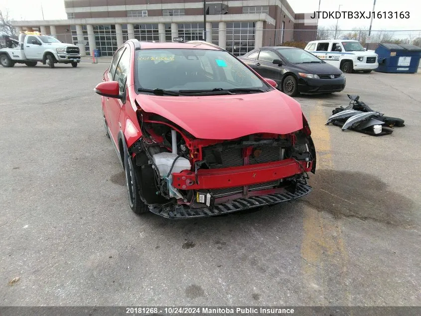 JTDKDTB3XJ1613163 2018 Toyota Prius C