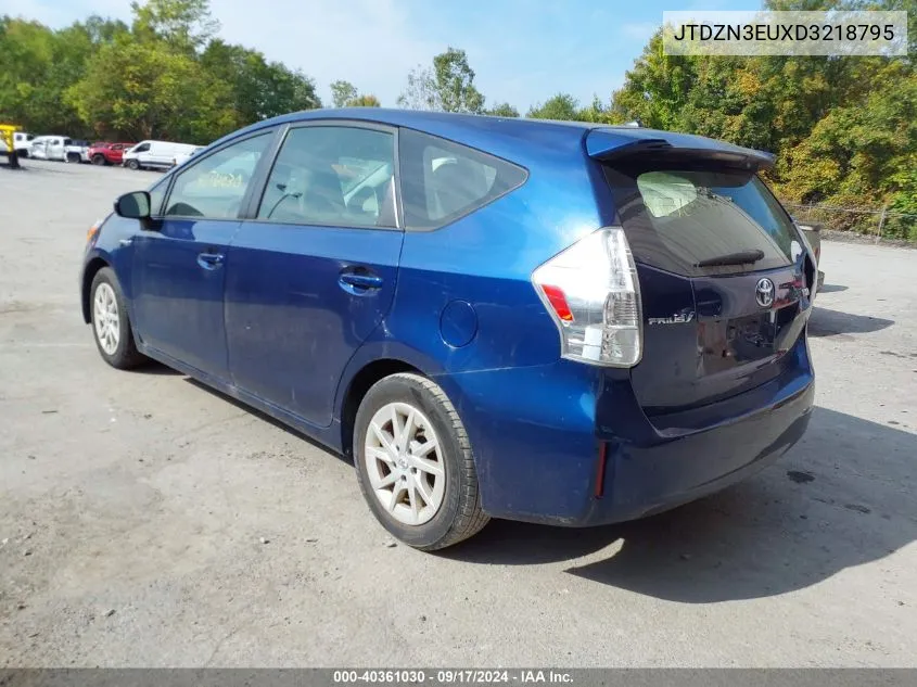 JTDZN3EUXD3218795 2013 Toyota Prius V Two