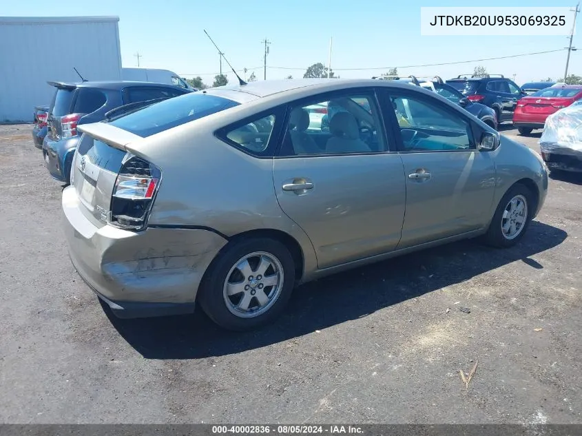 2005 Toyota Prius VIN: JTDKB20U953069325 Lot: 40002836