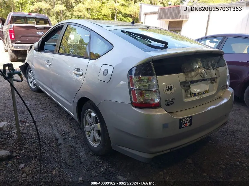 2005 Toyota Prius VIN: JTDKB20U257031363 Lot: 40399162