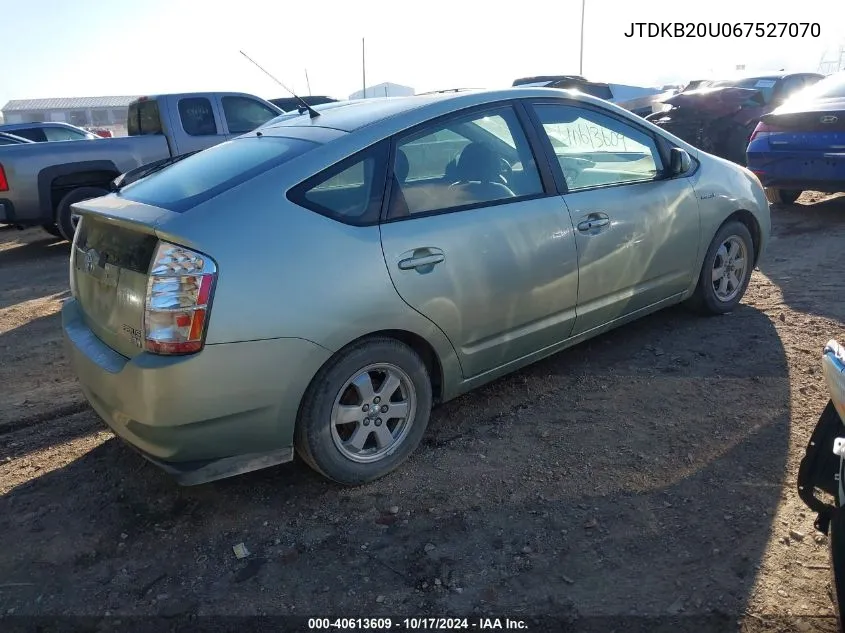 2006 Toyota Prius VIN: JTDKB20U067527070 Lot: 40613609