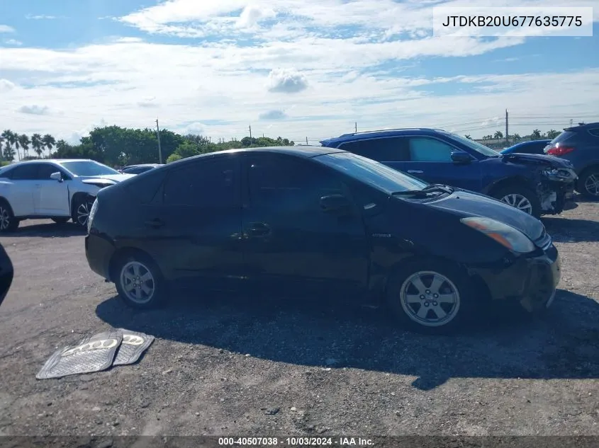 2007 Toyota Prius Base (Cvt-E) VIN: JTDKB20U677635775 Lot: 40507038