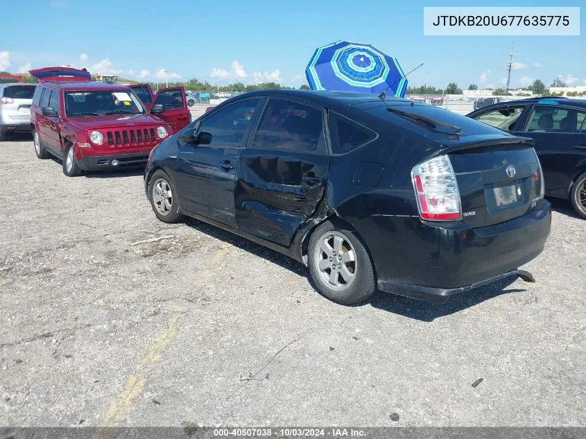 2007 Toyota Prius Base (Cvt-E) VIN: JTDKB20U677635775 Lot: 40507038