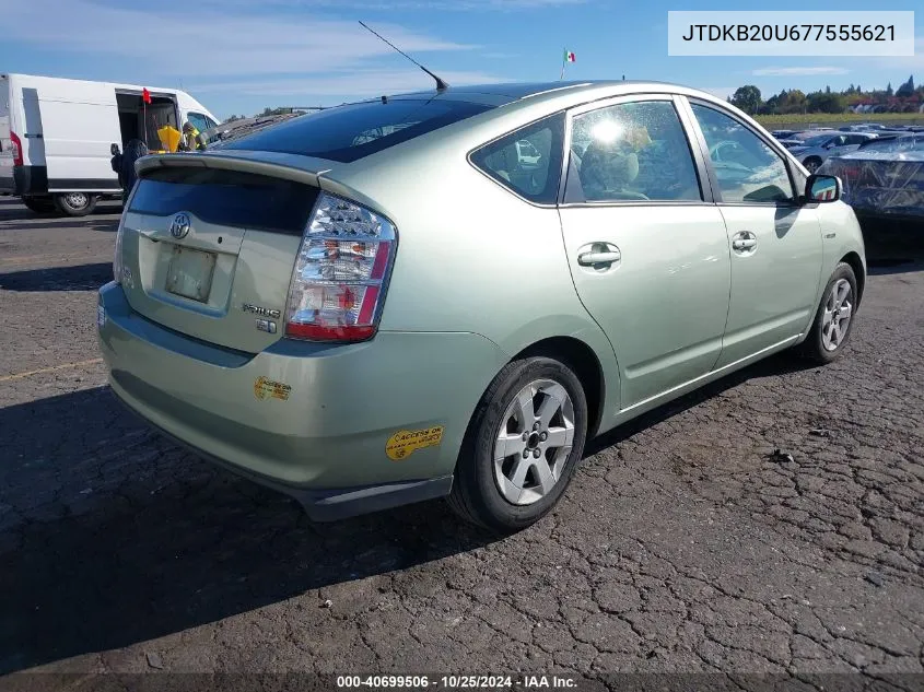 2007 Toyota Prius VIN: JTDKB20U677555621 Lot: 40699506