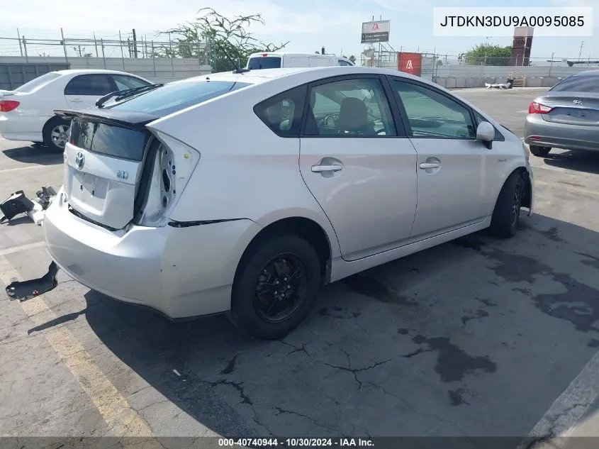 JTDKN3DU9A0095085 2010 Toyota Prius Iii