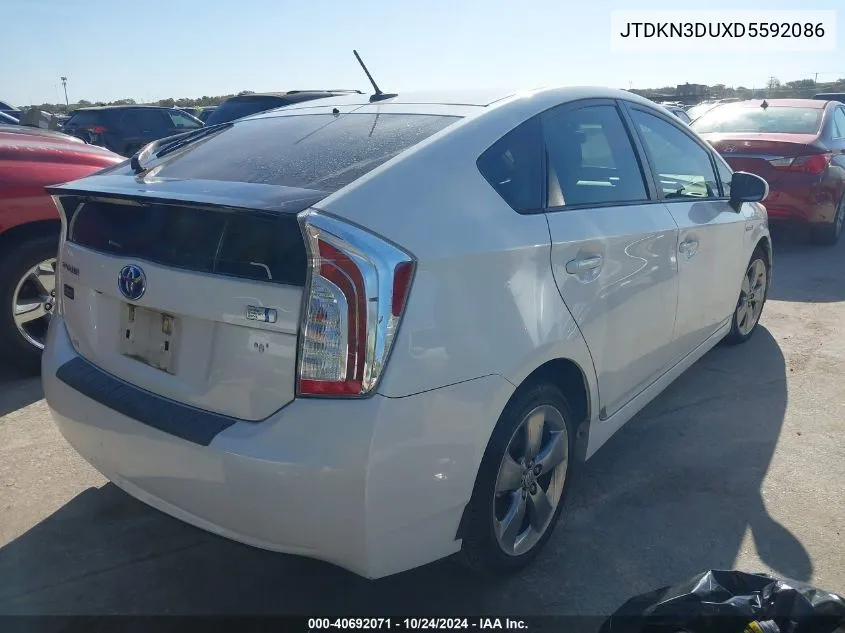 2013 Toyota Prius Three Se VIN: JTDKN3DUXD5592086 Lot: 40692071