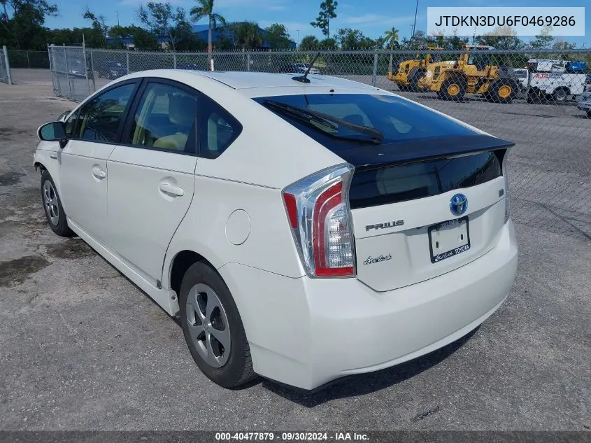 JTDKN3DU6F0469286 2015 Toyota Prius Three