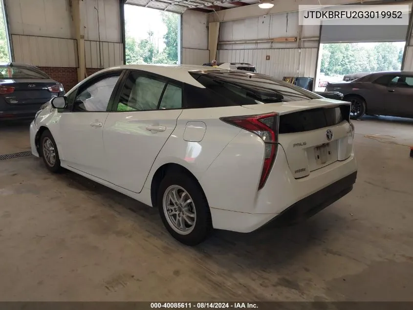 JTDKBRFU2G3019952 2016 Toyota Prius Two