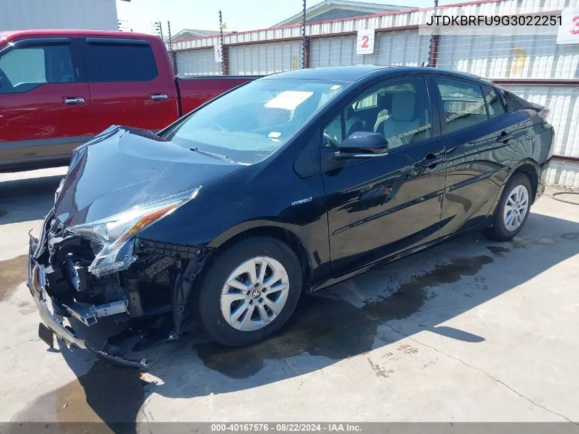 JTDKBRFU9G3022251 2016 Toyota Prius Two