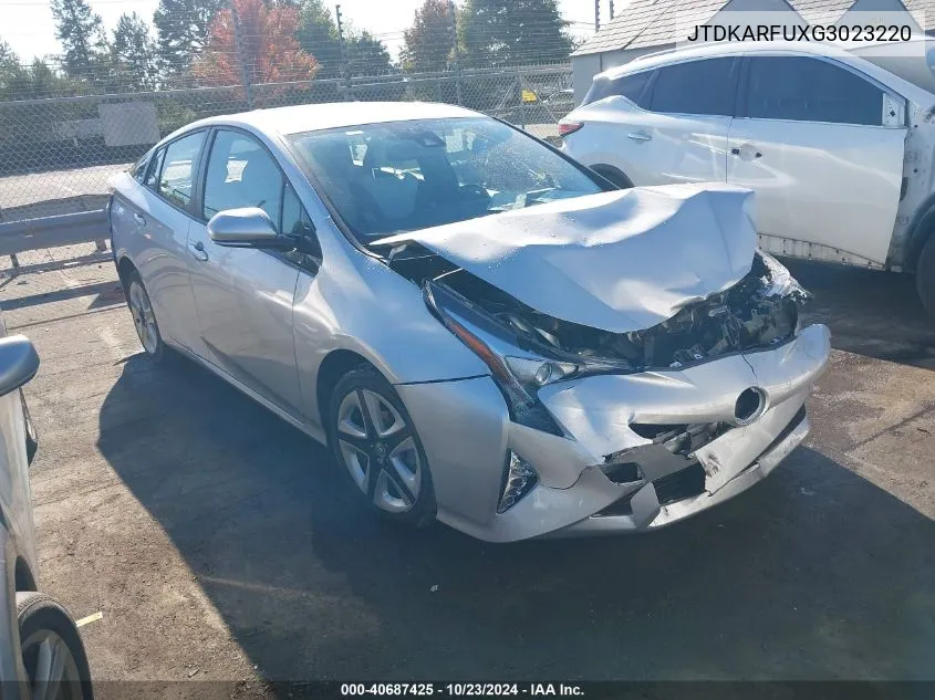 JTDKARFUXG3023220 2016 Toyota Prius Four Touring