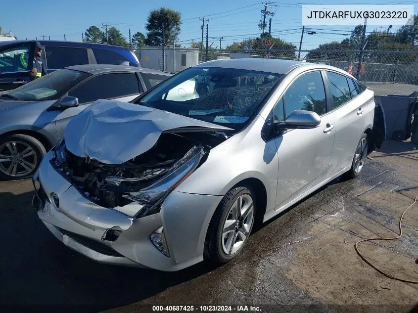 JTDKARFUXG3023220 2016 Toyota Prius Four Touring