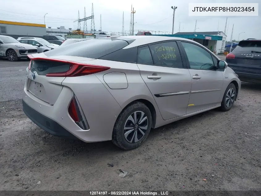 JTDKARFP8H3023454 2017 Toyota Prius Prime Technology