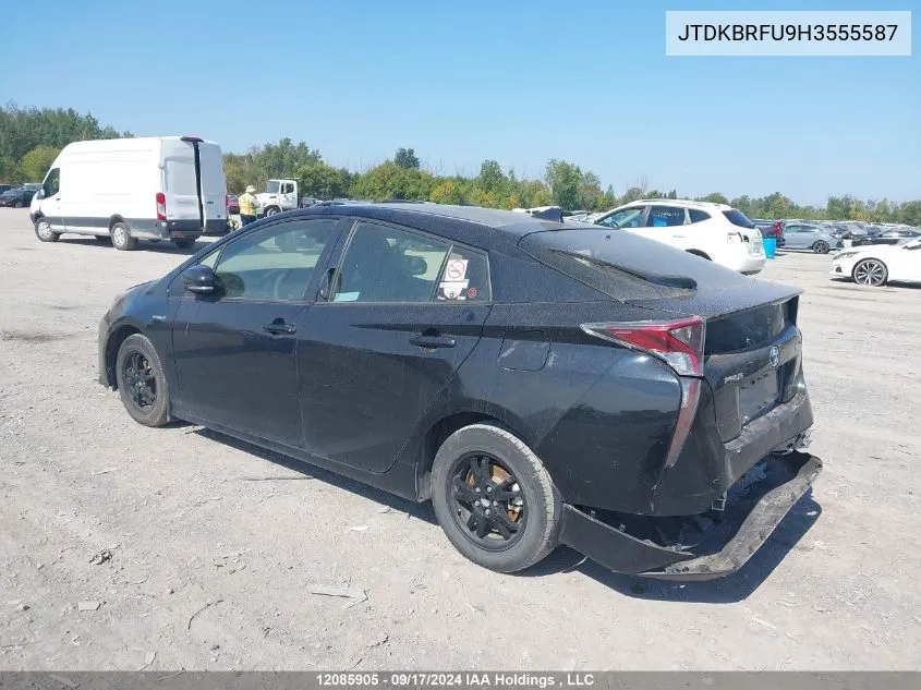 JTDKBRFU9H3555587 2017 Toyota Prius