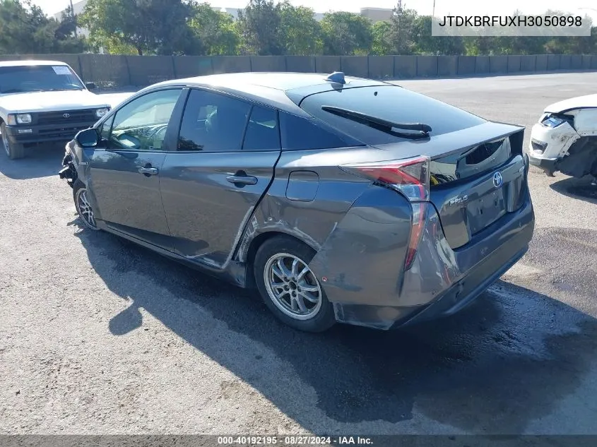 JTDKBRFUXH3050898 2017 Toyota Prius Two