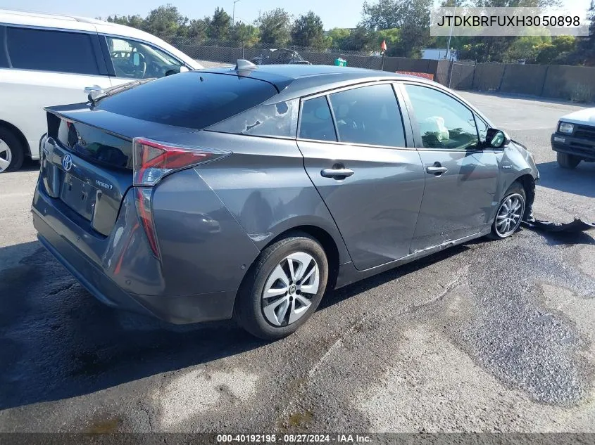 JTDKBRFUXH3050898 2017 Toyota Prius Two