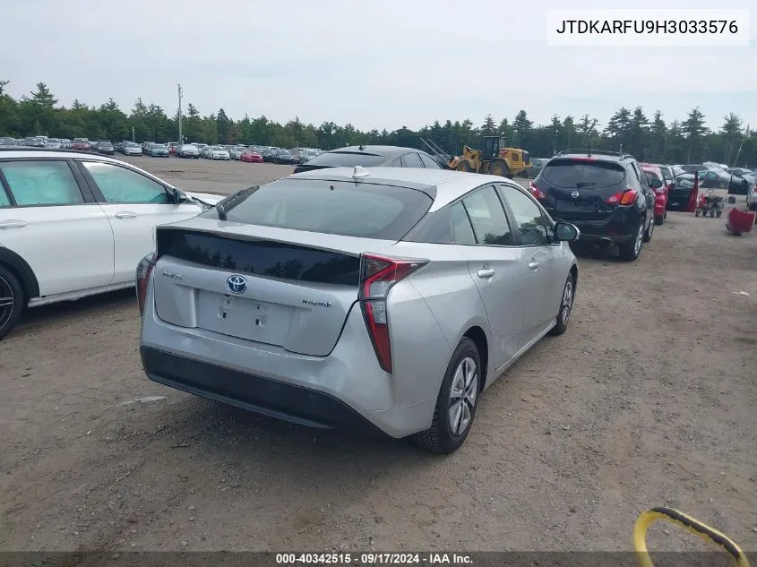 JTDKARFU9H3033576 2017 Toyota Prius Three