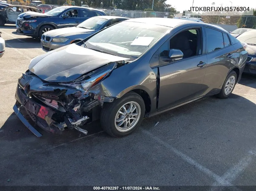 2017 Toyota Prius One VIN: JTDKBRFUXH3576304 Lot: 40792297