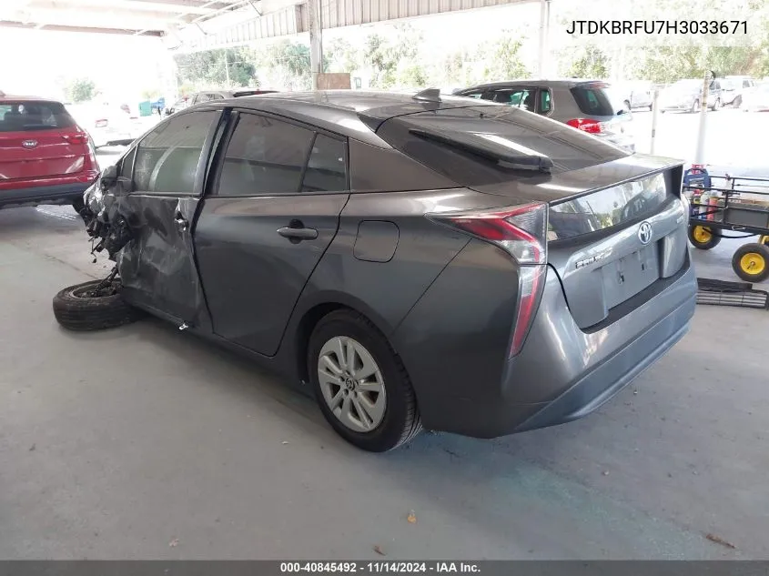 2017 Toyota Prius Two VIN: JTDKBRFU7H3033671 Lot: 40845492