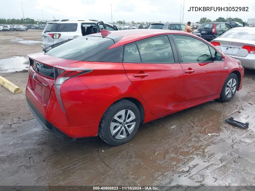 2017 Toyota Prius Two VIN: JTDKBRFU9H3052982 Lot: 40888823