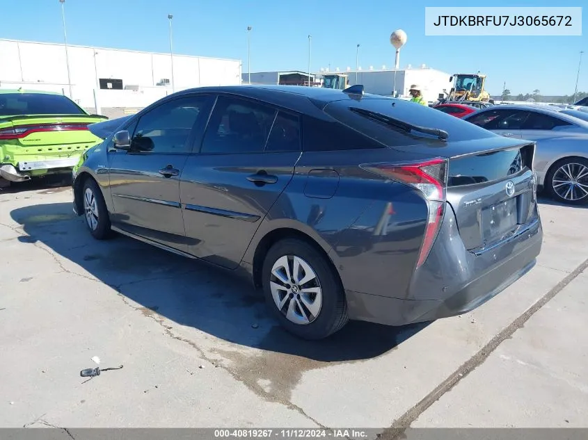 JTDKBRFU7J3065672 2018 Toyota Prius Two