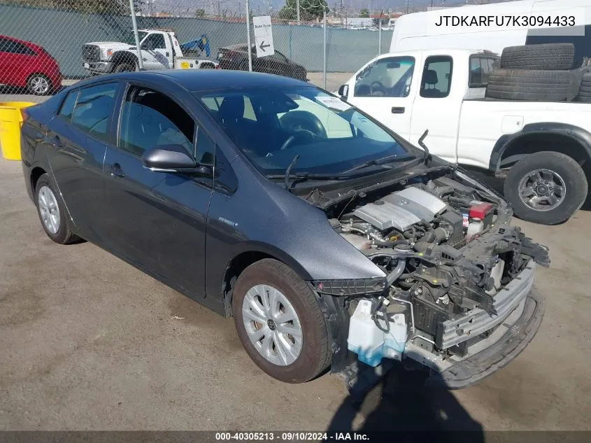 JTDKARFU7K3094433 2019 Toyota Prius Le