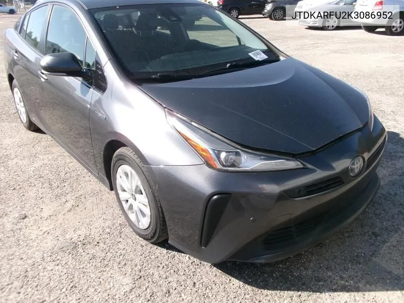 JTDKARFU2K3086952 2019 Toyota Prius Le