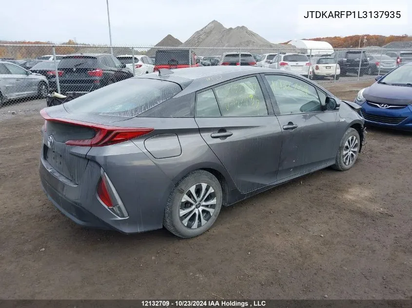 2020 Toyota Prius Prime Le/Xle/Limited VIN: JTDKARFP1L3137935 Lot: 12132709