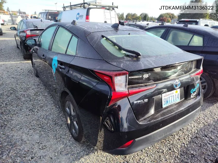 JTDKAMFU4M3136322 2021 Toyota Prius Xle