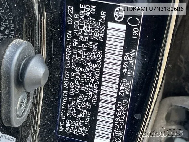 2022 Toyota Prius Xle VIN: JTDKAMFU7N3180686 Lot: 40917048