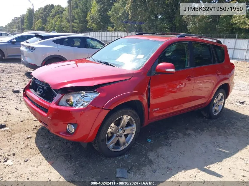 2009 Toyota Rav4 Sport V6 VIN: JTMBK32V195071950 Lot: 40242411