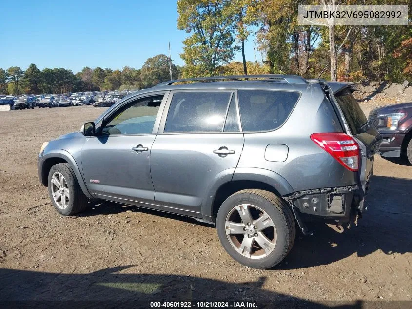 2009 Toyota Rav4 Sport V6 VIN: JTMBK32V695082992 Lot: 40601922