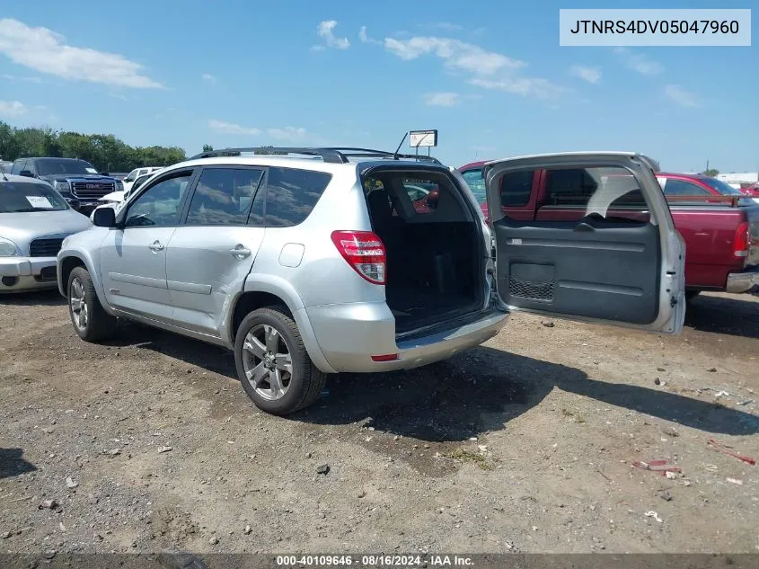 JTMRF4DV0B5047960 2011 Toyota Rav4 Sport