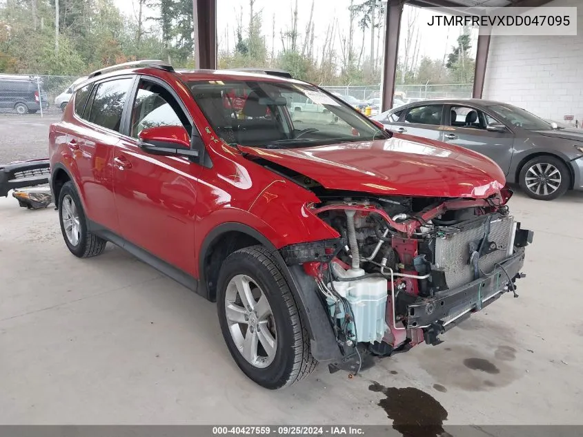 JTMRFREVXDD047095 2013 Toyota Rav4 Xle