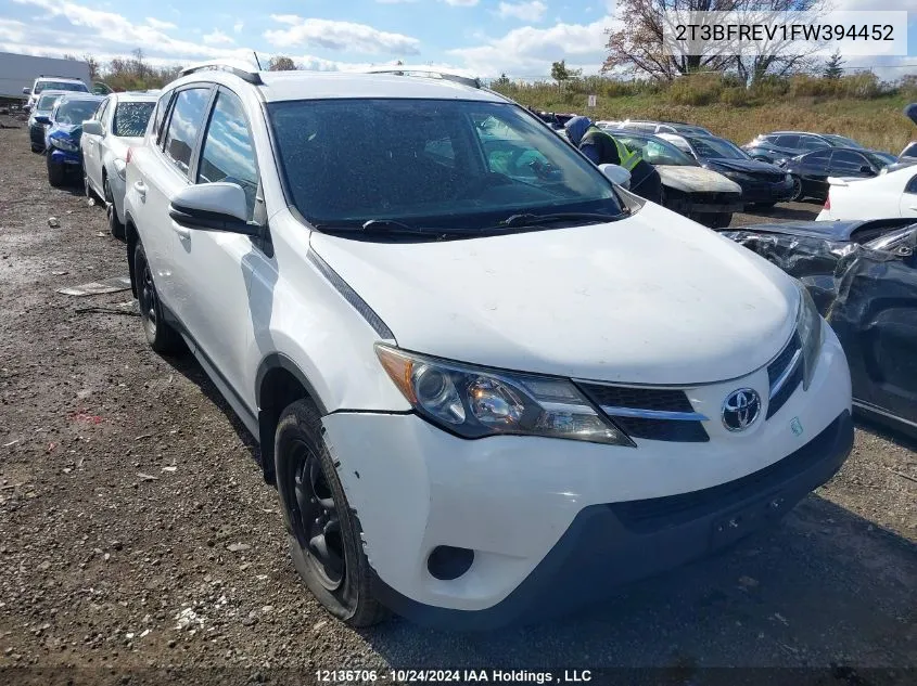 2T3BFREV1FW394452 2015 Toyota Rav4 Le