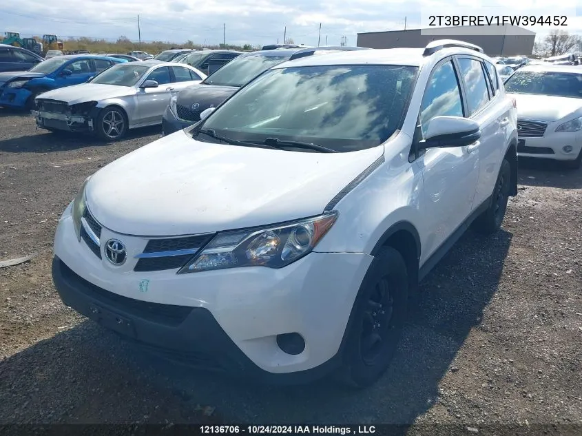 2T3BFREV1FW394452 2015 Toyota Rav4 Le