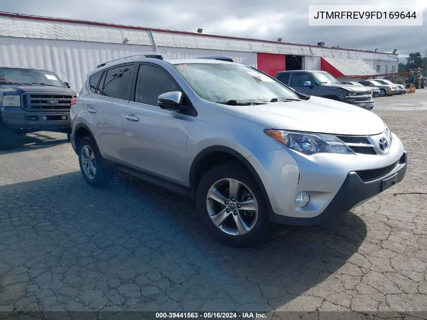 JTMRFREV9FD169644 2015 Toyota Rav4 Xle