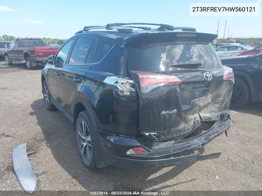 2T3RFREV7HW560121 2017 Toyota Rav4 Xle