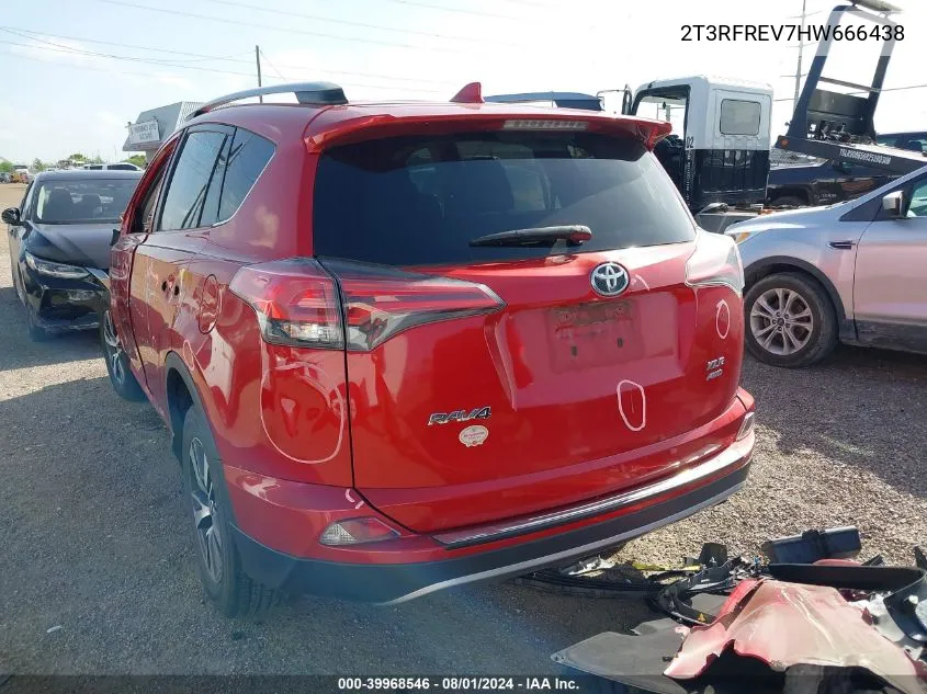 2T3RFREV7HW666438 2017 Toyota Rav4 Xle