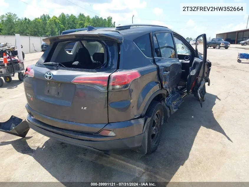 2T3ZFREV2HW352664 2017 Toyota Rav4 Le